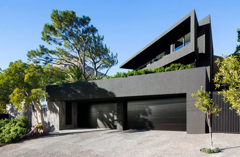 ✦ KeyPrice Signature Architecture - 🇿🇦 Cranberry House