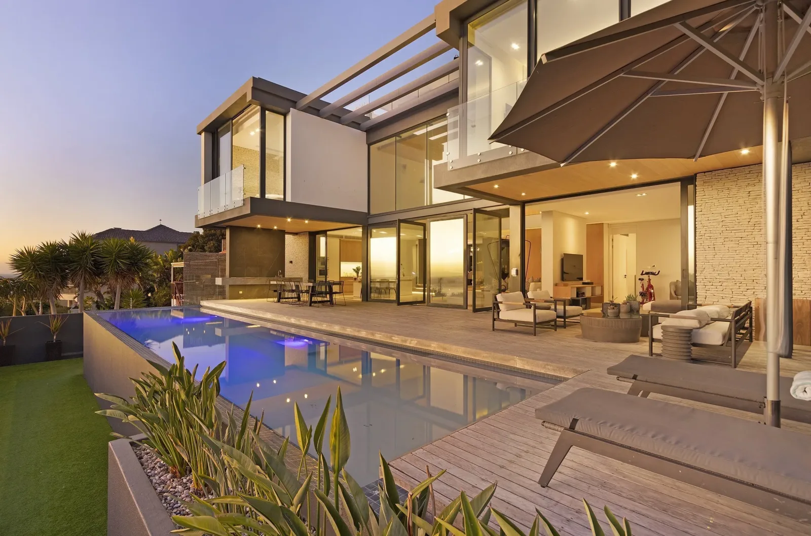 KeyPrice Investment+ 32 on Sedgemoor, 🇿🇦 Camps Bay